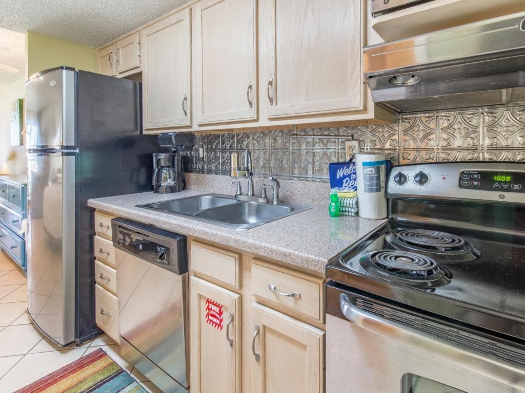 Islander Condominiums I Fort Walton Beach Room photo